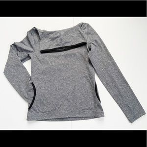 EUC. Girls Zella Turtleneck Athletic/Sweatshirt